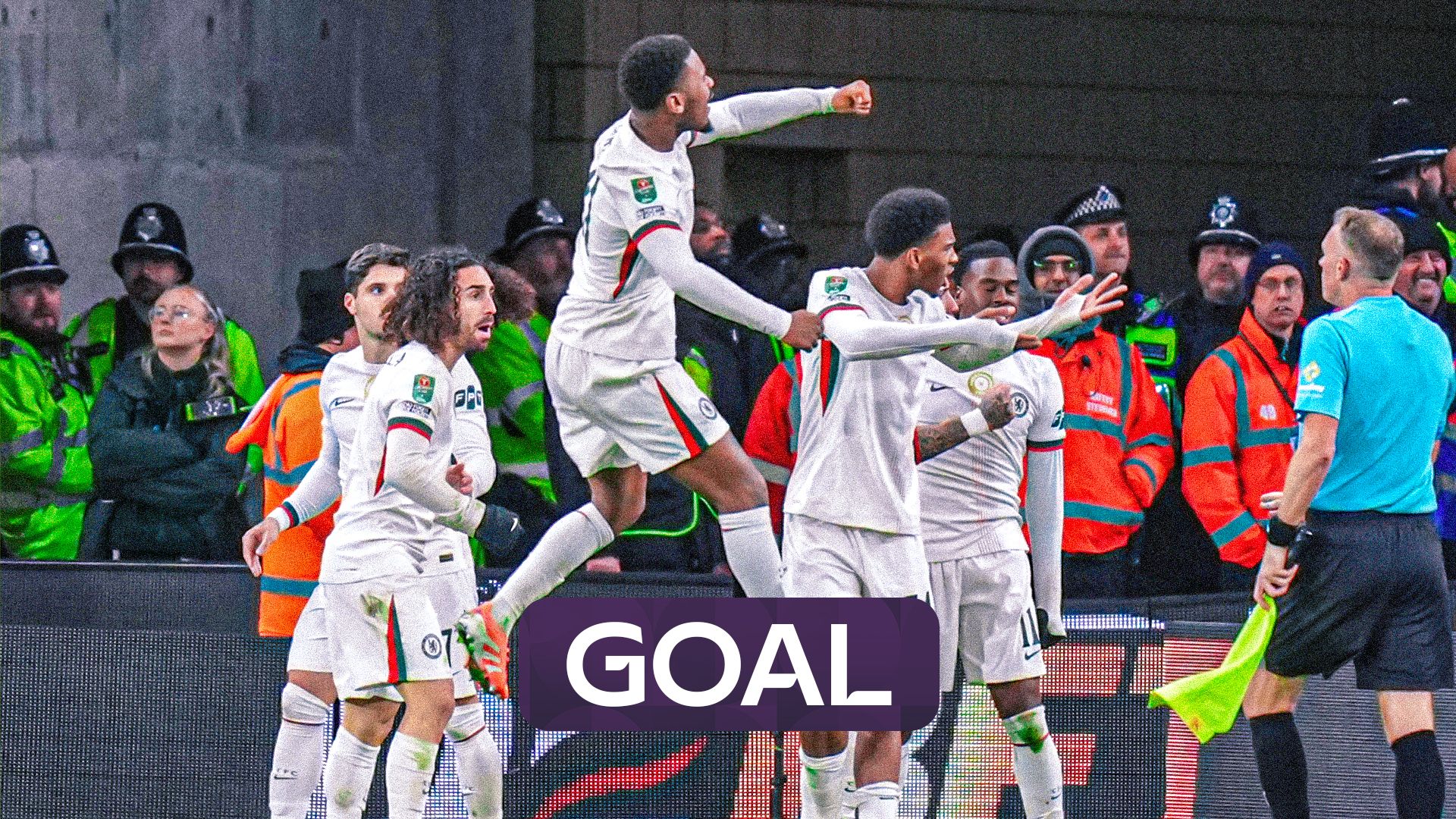 'What a goal!' | Gittens scores Chelsea's fourth goal to move two clear