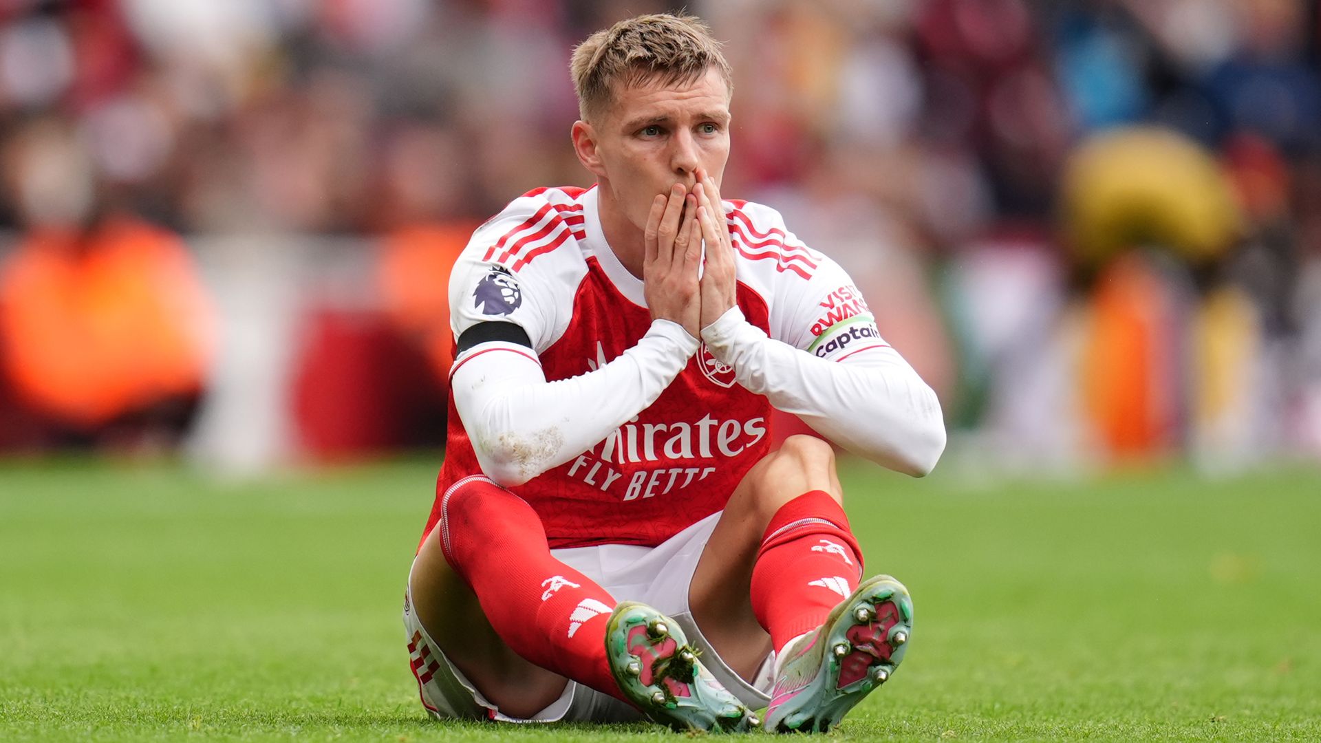 Odegaard left with knee in brace and Rice hurt as Arsenal injury woes continue