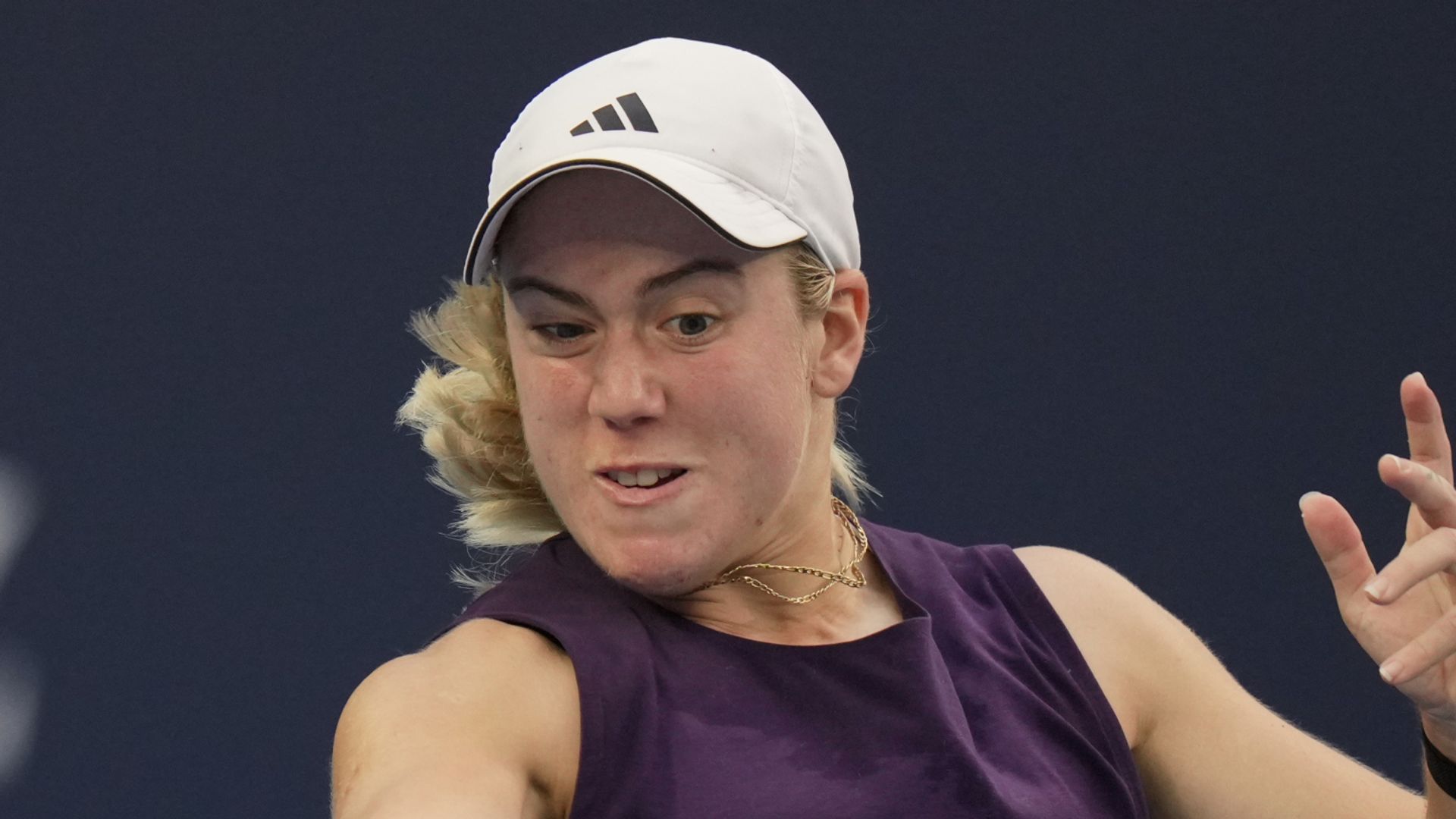 Kartal beaten by Noskova in China Open quarter-finals