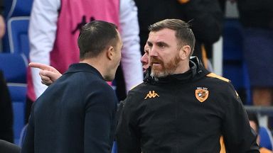 Chris Davies clashes with Marko Salatovic