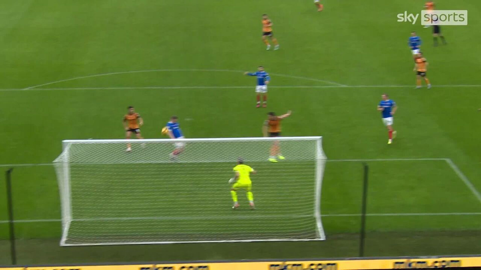 Devlin poaches leveller for Pompey 