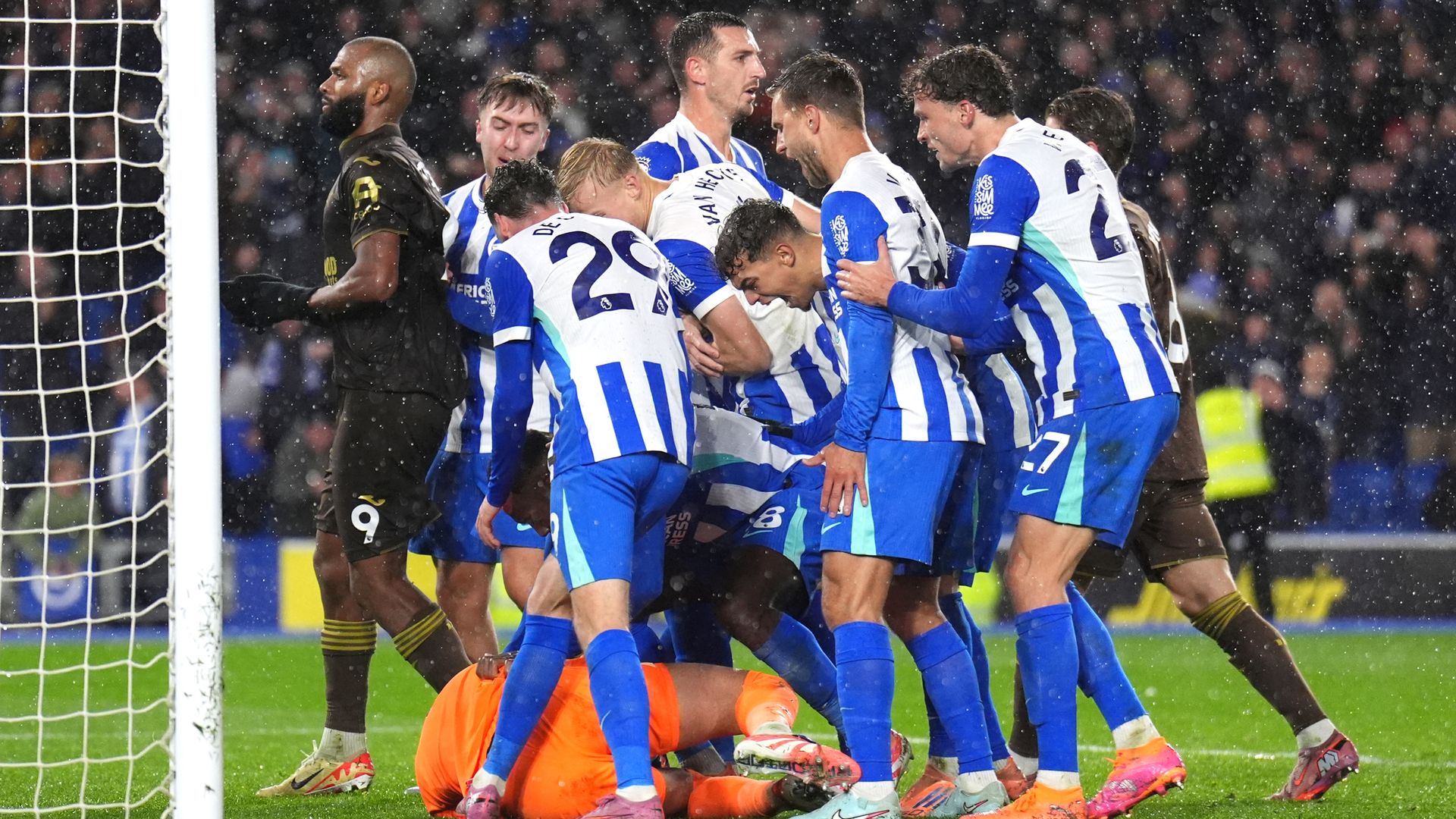 Verbruggen the penalty hero as Brighton beat Brentford to go fifth