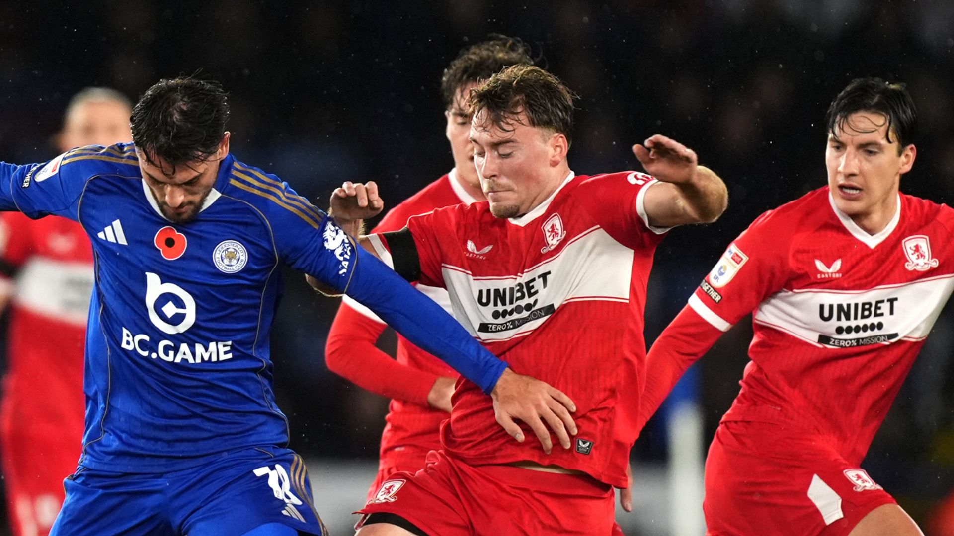 Leicester denied late on by 10-man Boro