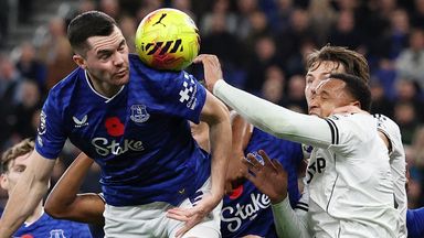 Michael Keane doubles Everton's lead