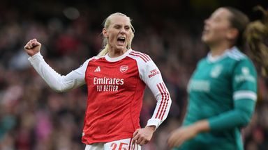 Stina Blackstenius celebrates after restoring Arsenal's lead