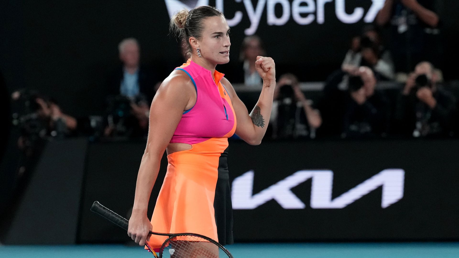 Sabalenka into fourth consecutive Australian Open final after dominant win