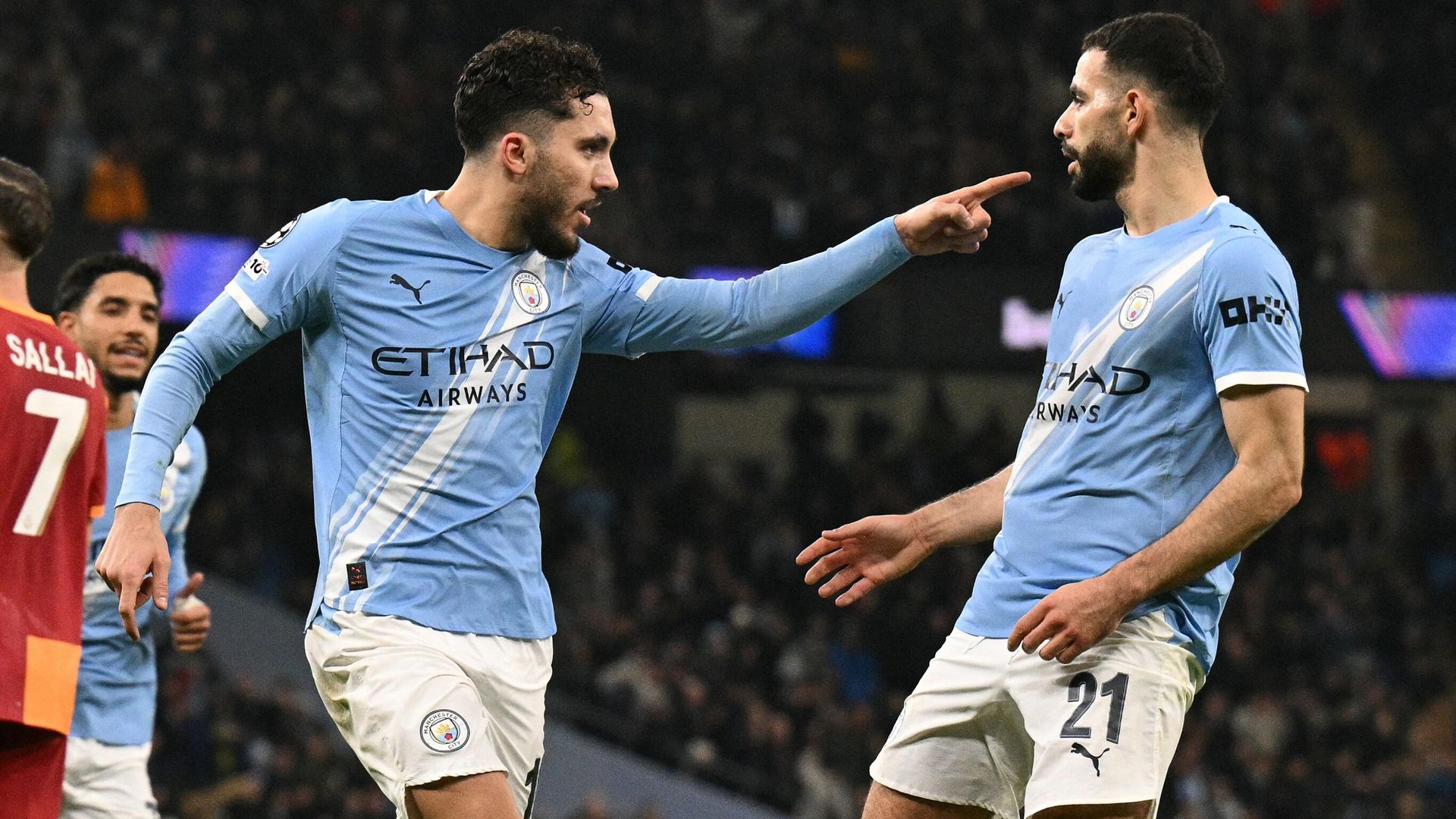 Too easy! Man City double lead over Galatasaray LIVE!
