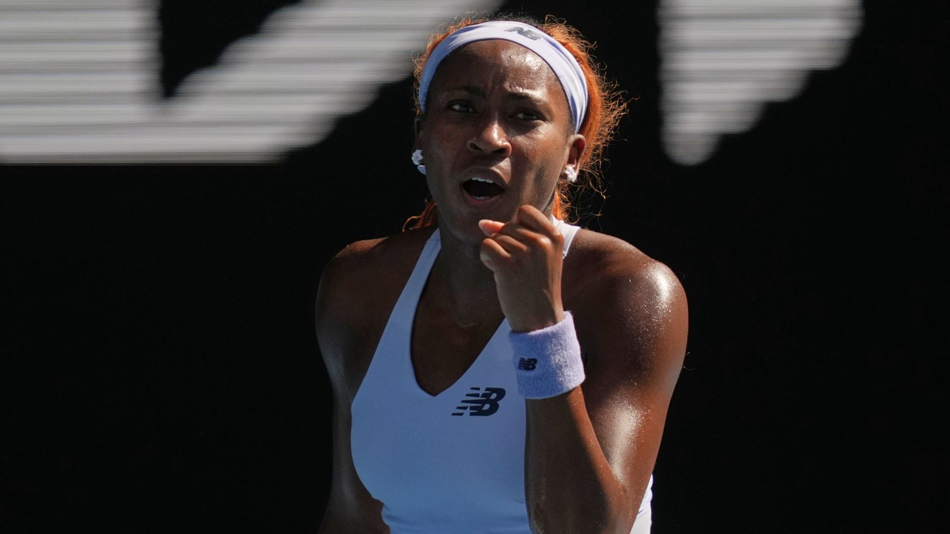 Australian Open LIVE! Gauff a set behind in bid for semis with Alcaraz to follow