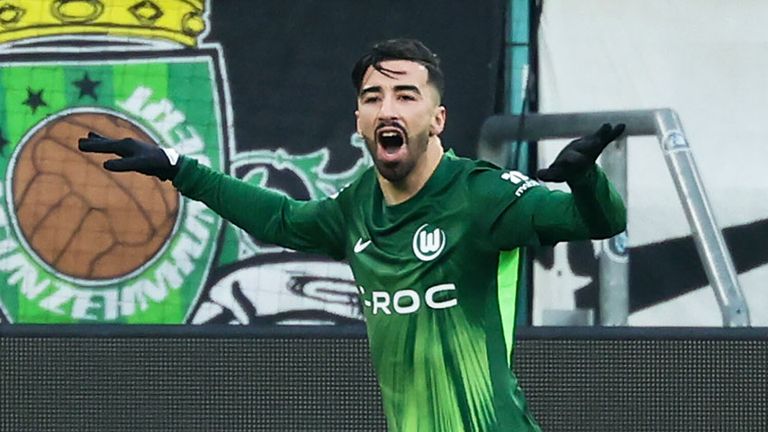 VFL WOLFSBURG: Mohammed Amoura steht mit Algerien im Achtelfinale und fehlt den Wölfen zum Auftakt gegen die Bayern.