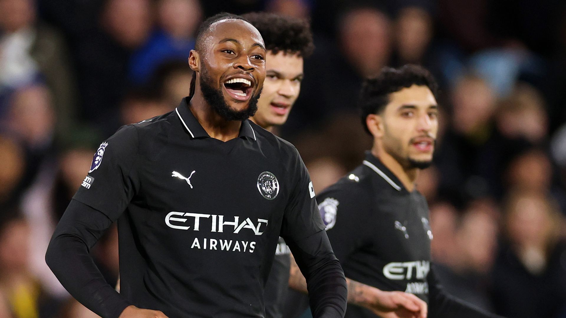 Semenyo's strike moves Man City to within two points of Arsenal