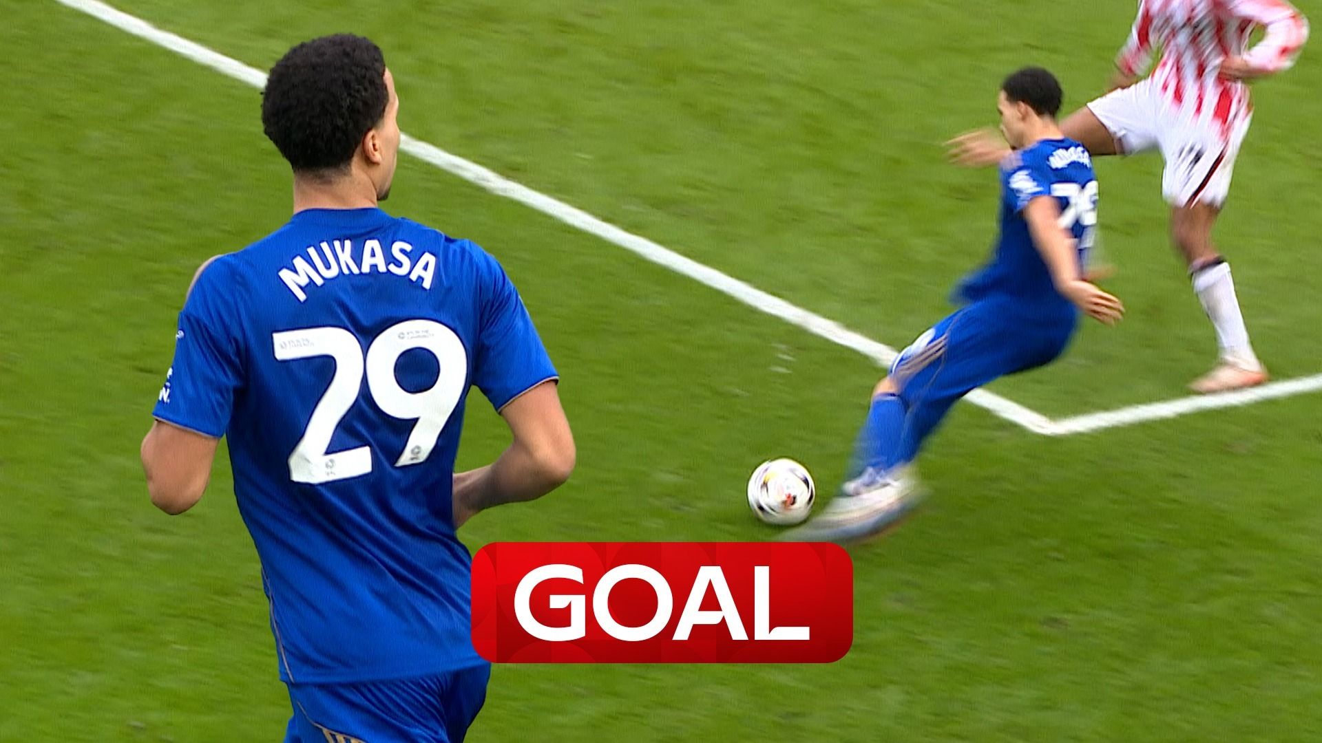 Cross or shot?! Man City loanee Mukasa scores sensational equaliser!