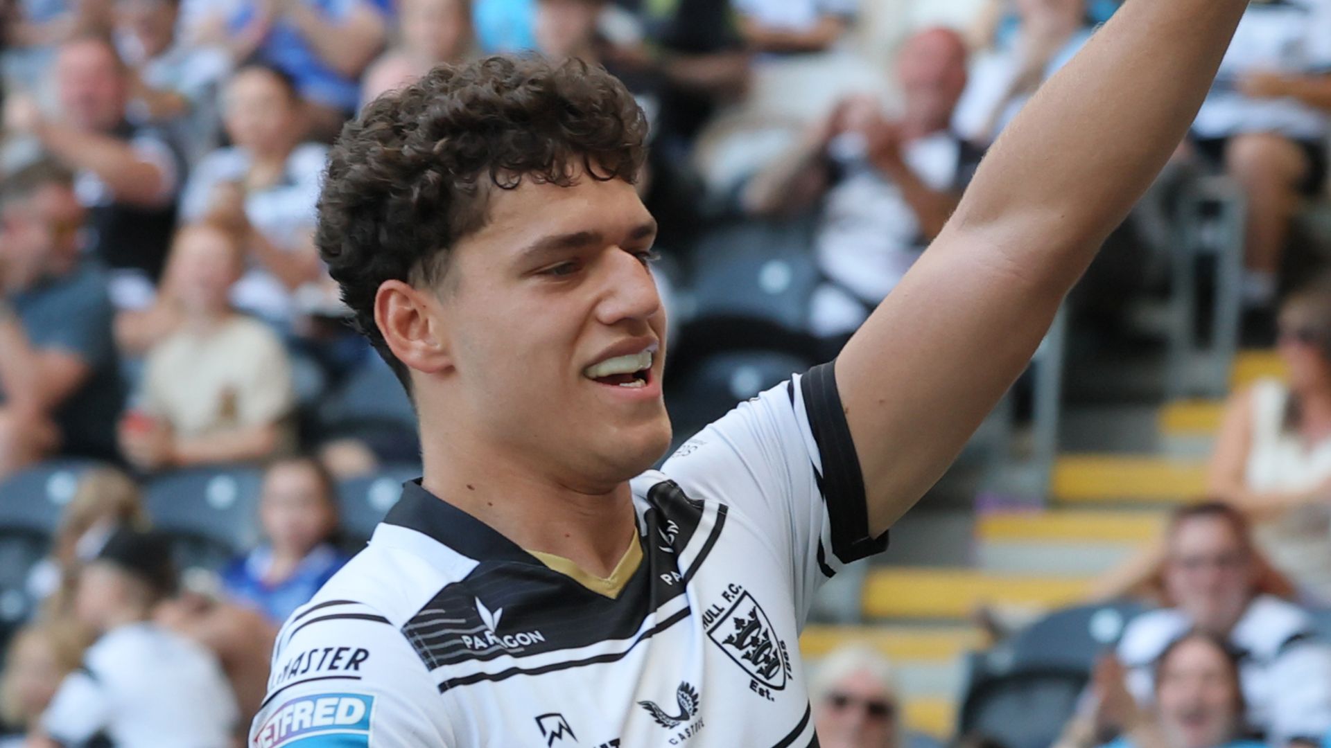 Hull FC star Martin signs new five-year contract