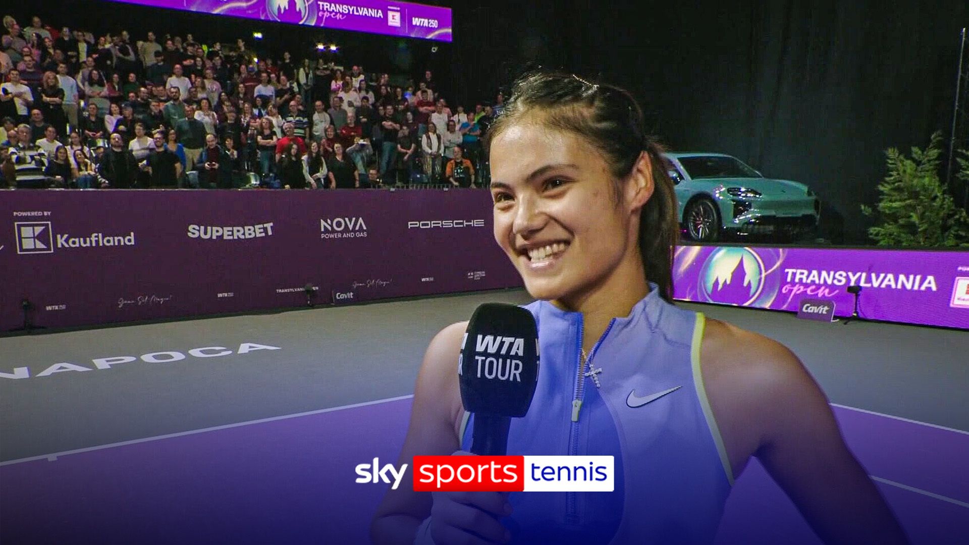 Crowd roar for Raducanu as British No1 thanks spectators in Romanian!