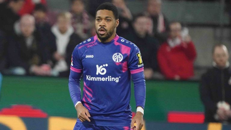 Arnaud Nordin wechselt auf Leihbasis von Mainz 05 zu Stade Rennes.