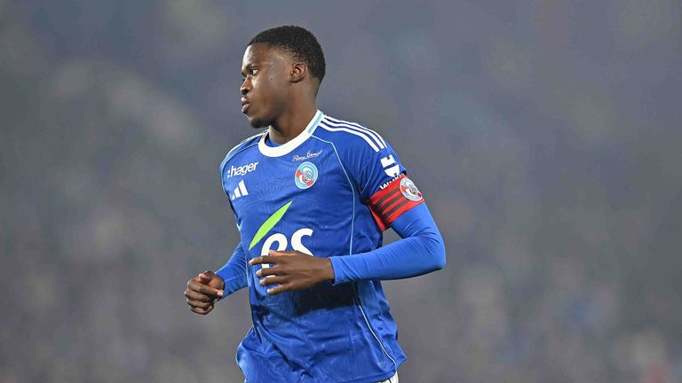 Mamadou Sarr kehrt von Leihe nach Strassburg frühzeitig zum FC Chelsea zurück.