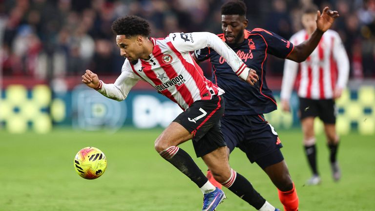 Kevin Schade spielt seit 2024 für Brentford in der Premier Lerague.