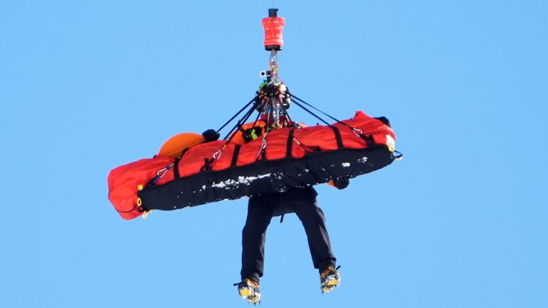 Lindsey Vonn was airlifted away after her crash
