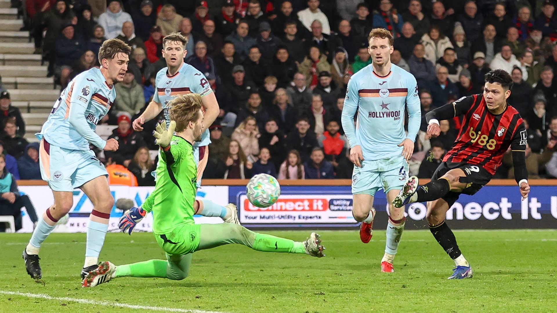Evanilson goal ruled out for Bournemouth vs Brentford LIVE!