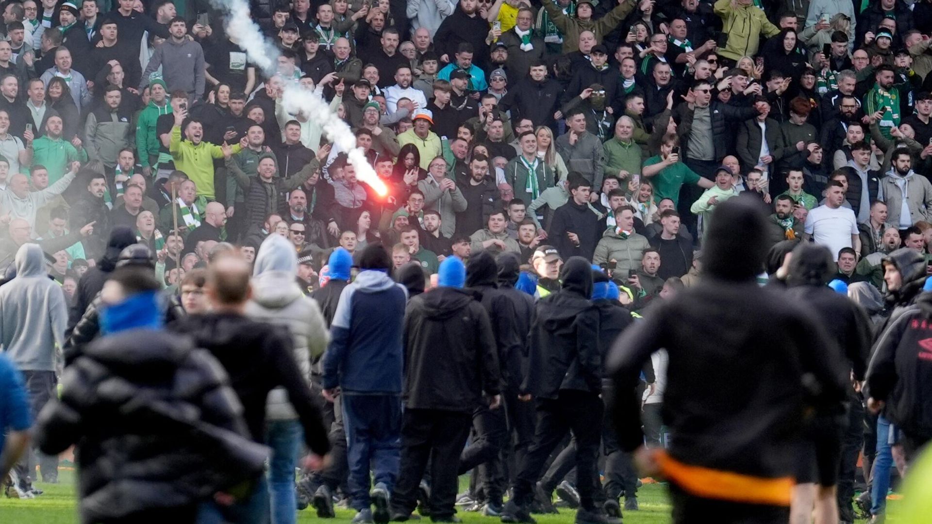 Röhl condemns Old Firm pitch invasion as Scottish FA launch investigation