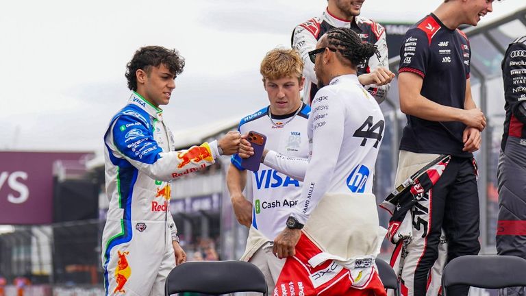 Lindblad mit seinem Idol Lewis Hamilton