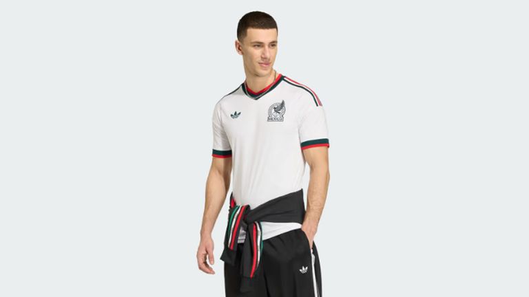 MEXIKO: Auswärtstrikot (Quelle: adidas)