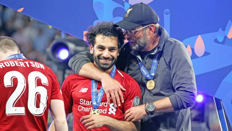 2019: Nur ein Jahr später der ganz grosse Erfolg! Salah gewinnt unter Trainer Jürgen Klopp mit den Reds die Champions League.