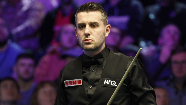 Mark Selby would like to see the World Snooker Championship stay in the UK when the Crucible is being refurbished