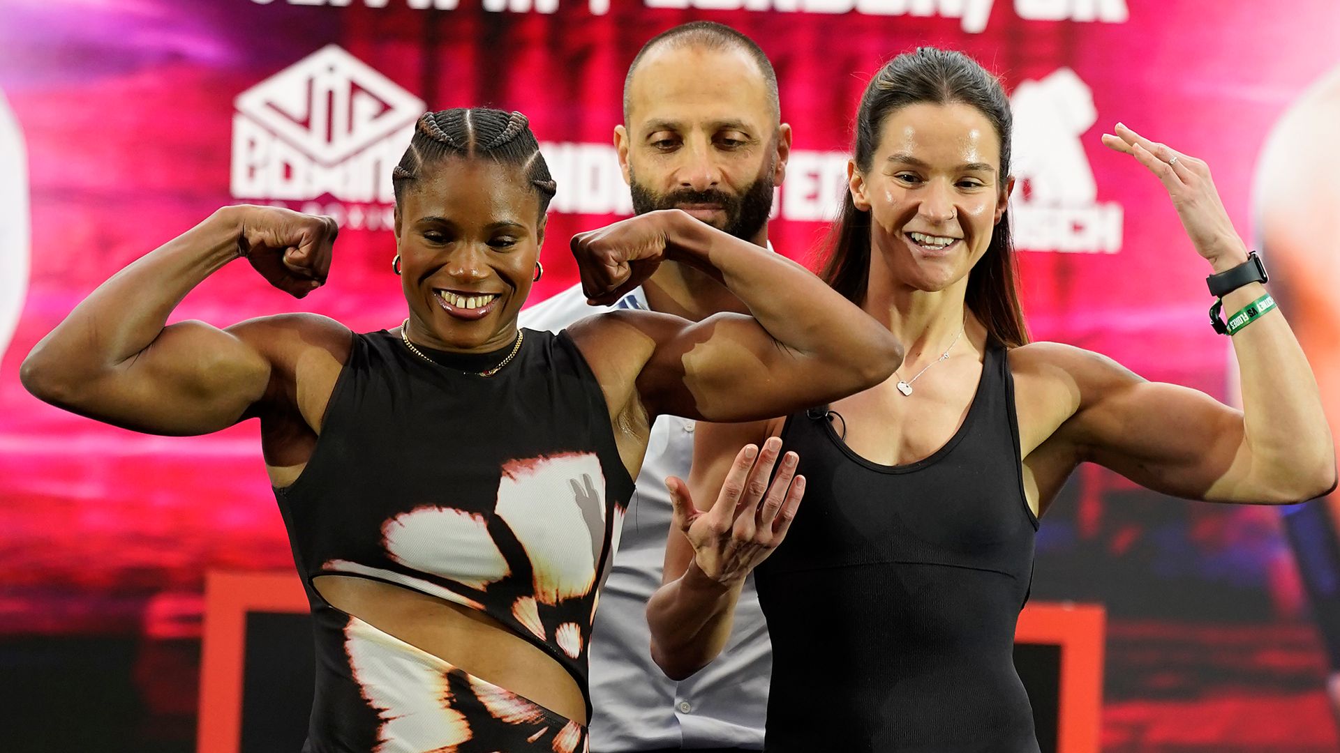 'She's trying to be me' - Dubois reacts to Harper elbow barge