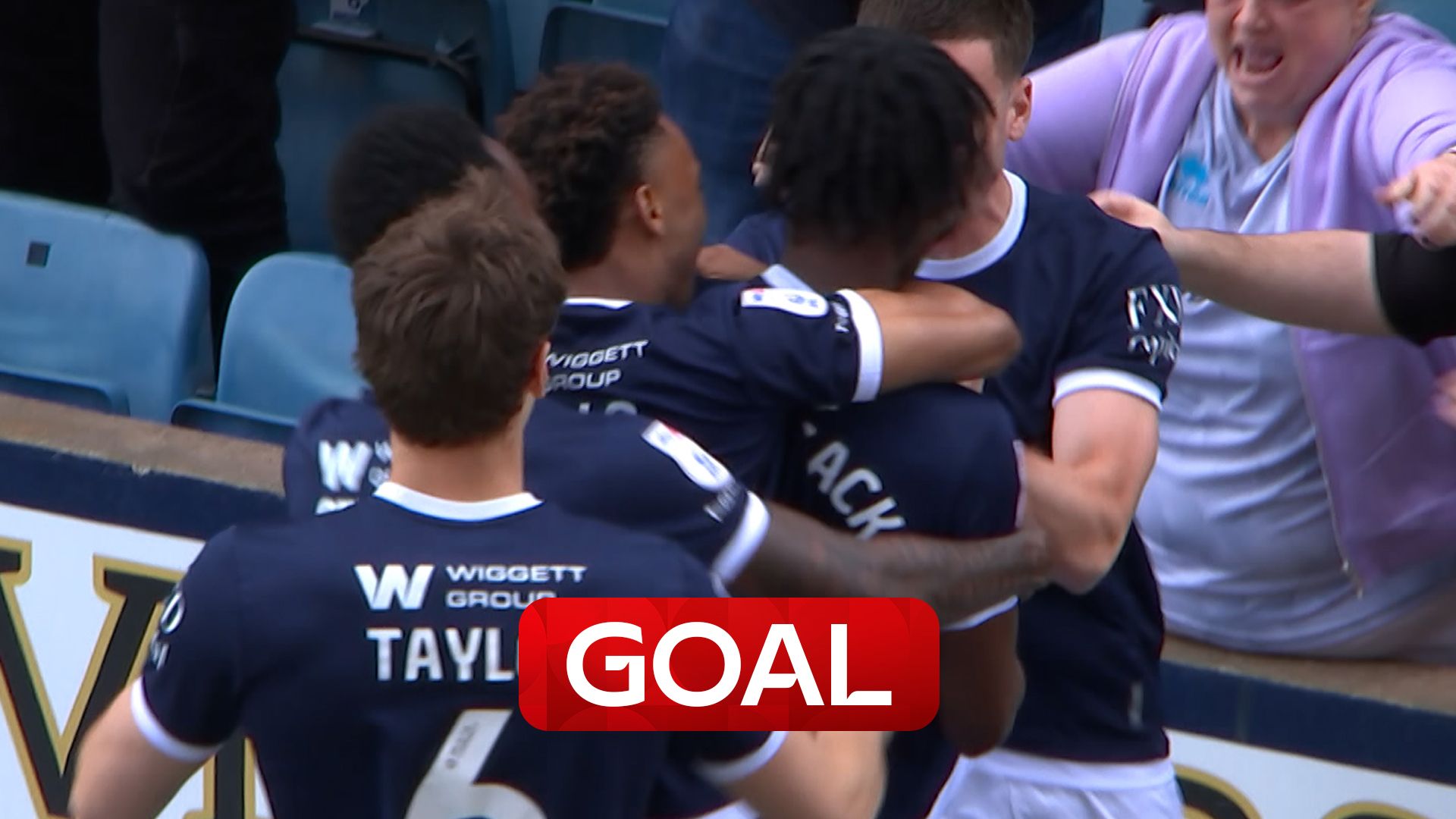 ‘The PERFECT start!’ | Mazou Sacko sends The Den wild with early opener