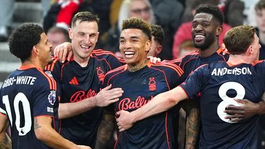 Nottingham Forest players celebrate after Igor Jesus put them 4-0 up in the first half against Sunderland