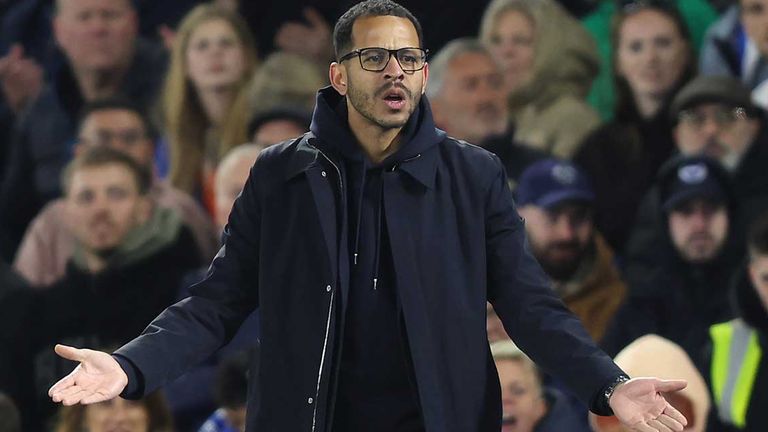 Liam Rosenior wechselte im Januar 2026 von Racing Strassburg zum FC Chelsea.