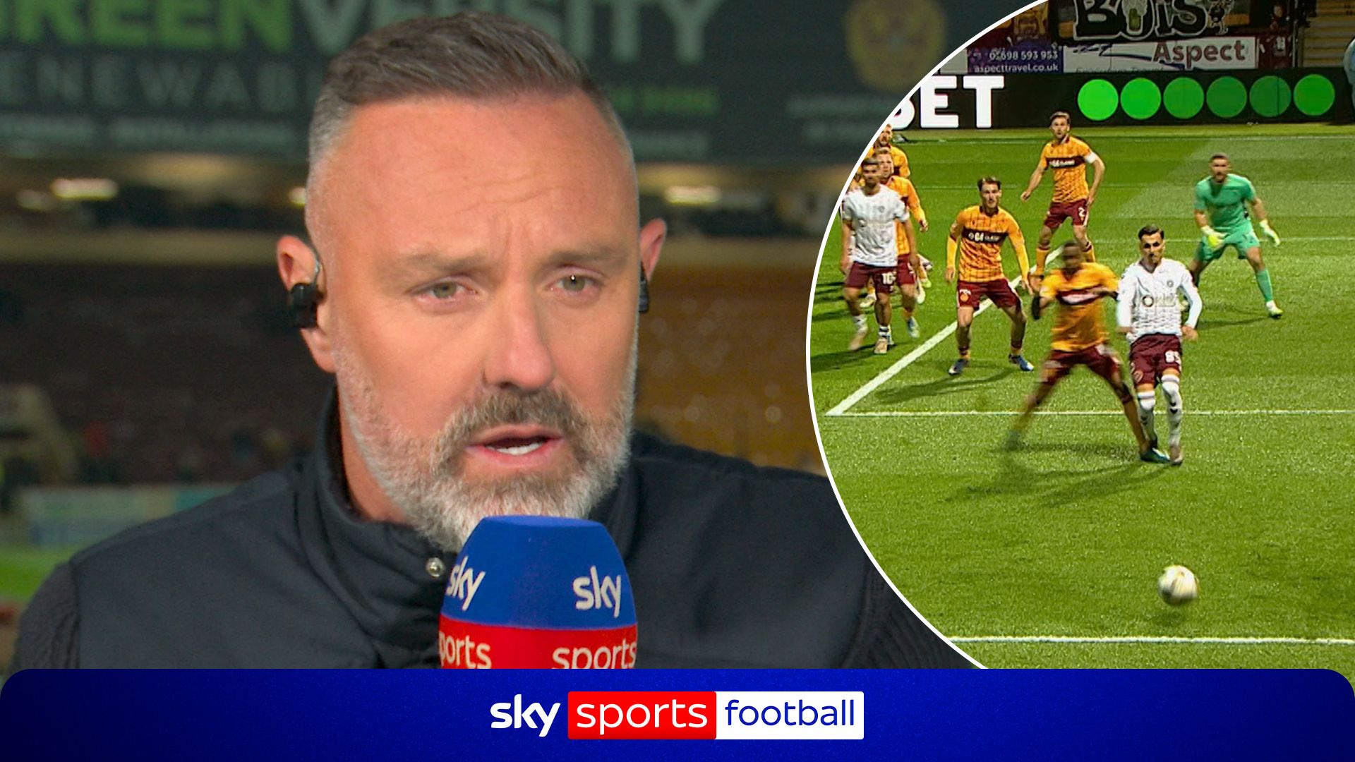 'Penalty all day long' | Boyd furious as Hearts claims waved away