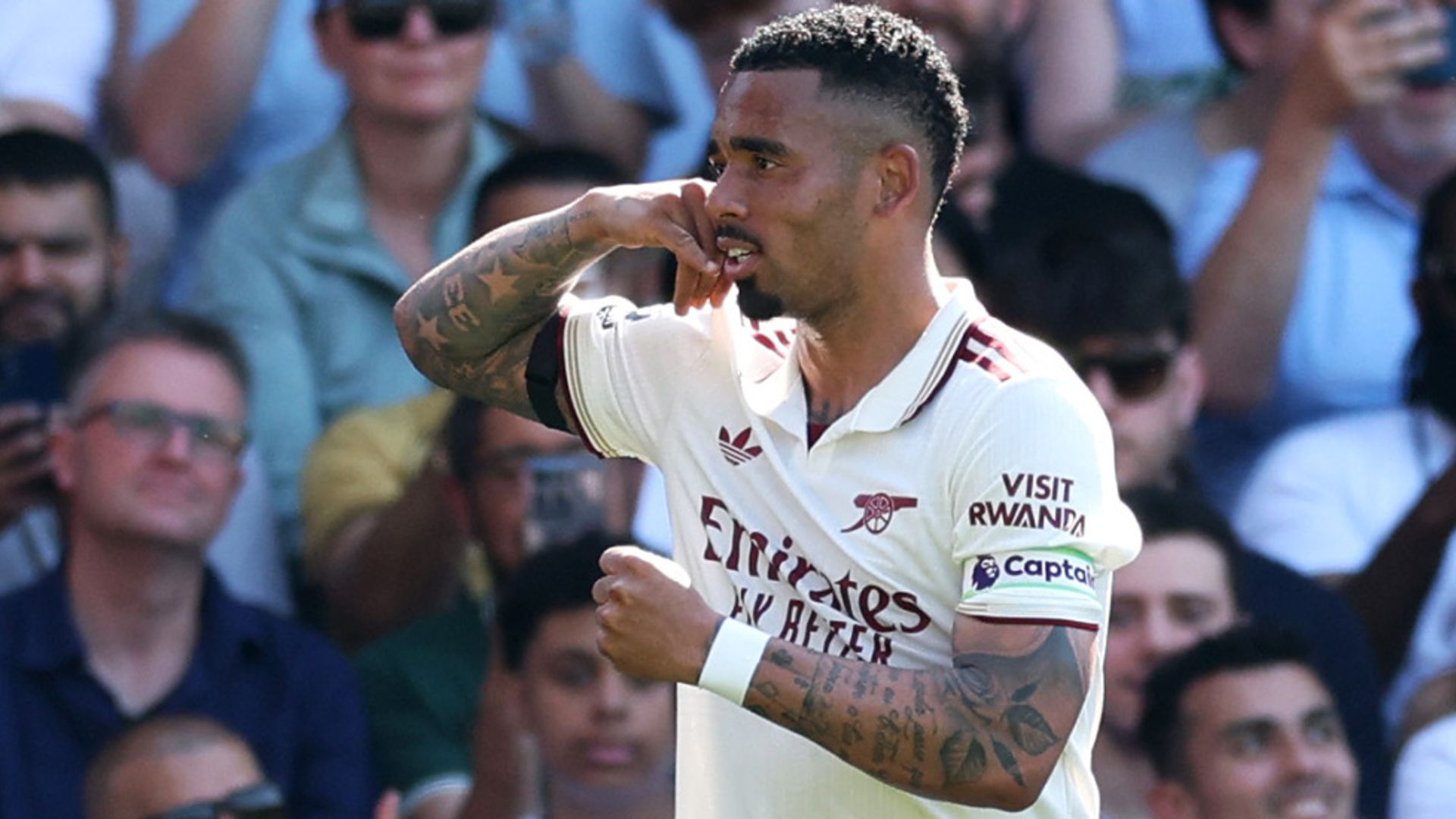 Jesus puts champions Arsenal ahead against Crystal Palace LIVE!