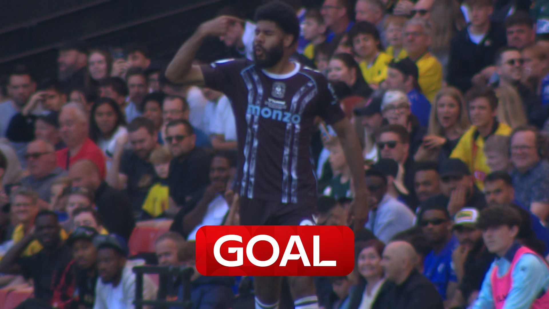 'A firecracker!' | Simms' top corner rocket doubles Coventry’s lead