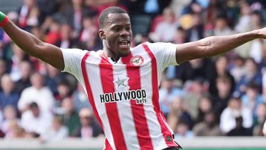 Dango Ouattara celebrates after equalising for Brentford against Crystal Palace