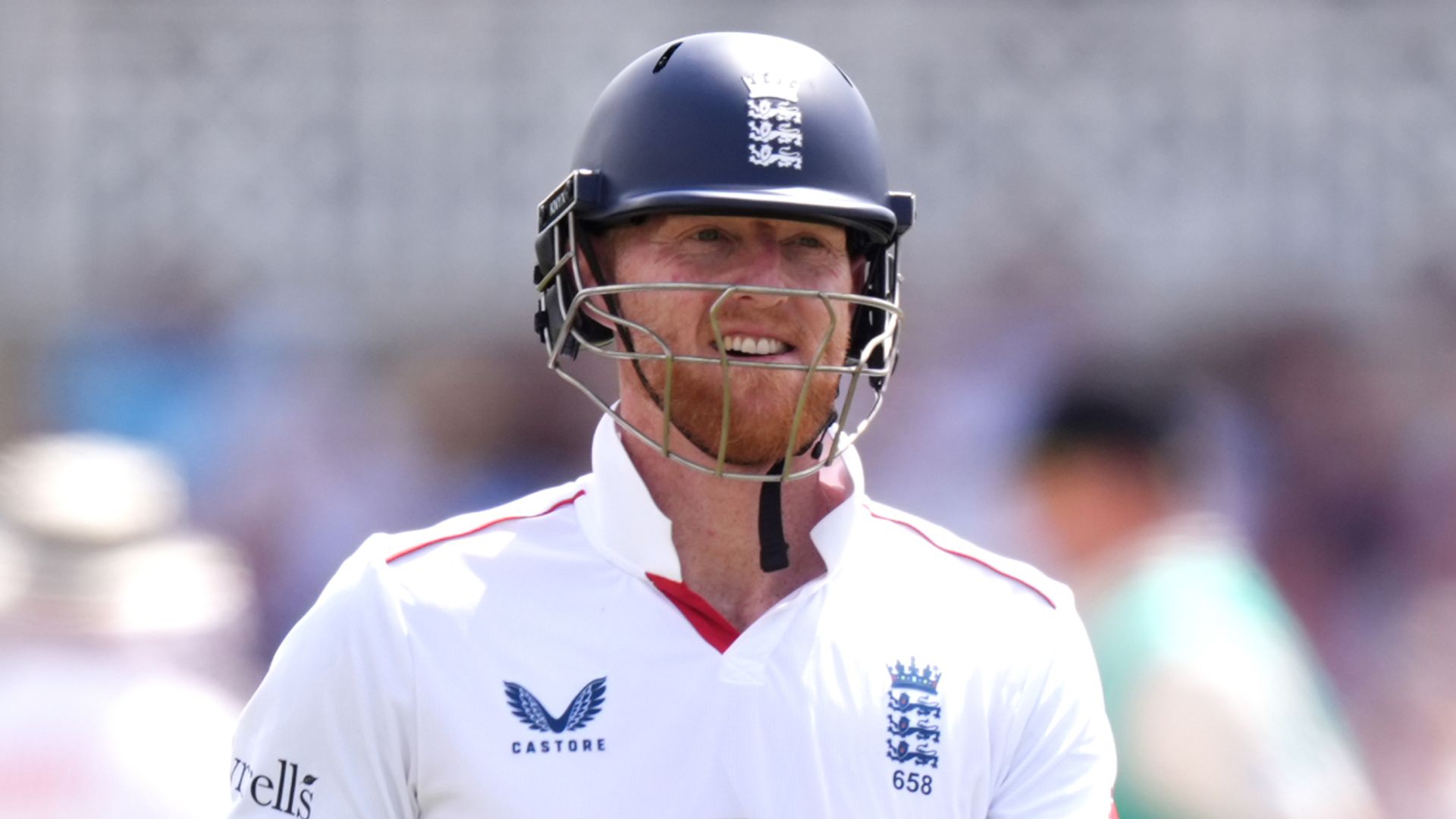 Stokes falls as England lose four in desperate morning session vs NZ LIVE!
