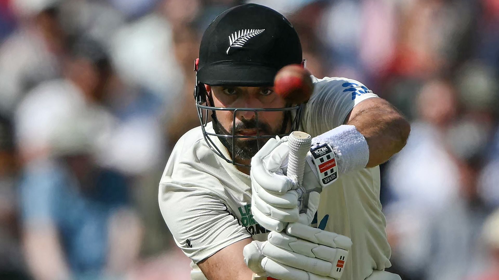 New Zealand pass 150 four down vs England on day one at The Oval LIVE!