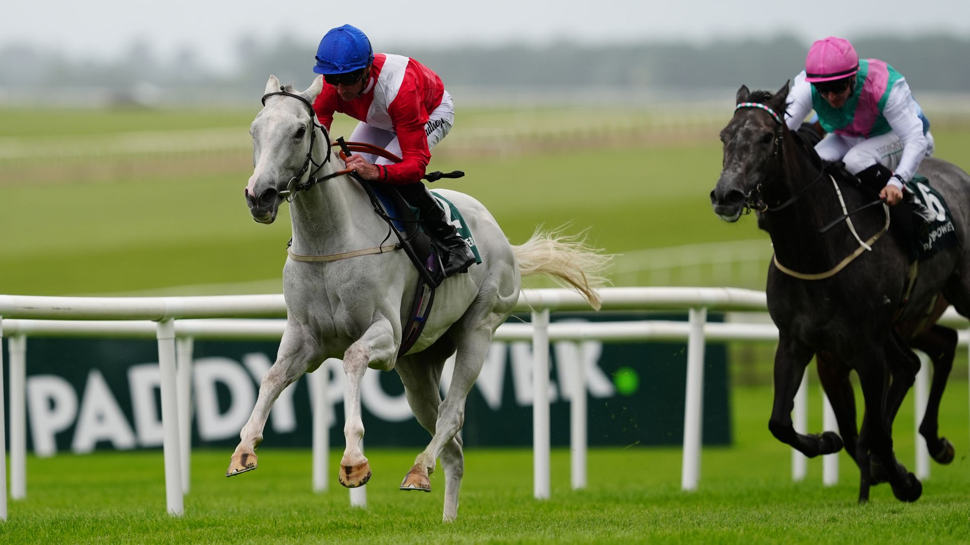 Estrange beats Oaks winner Thundering On in Pretty Polly Stakes