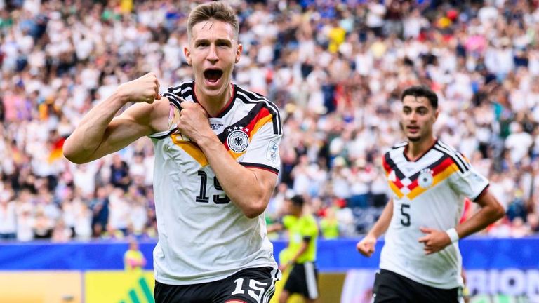 Deutschland kann im ersten Gruppenspiel sieben Mal das Tor treffen.