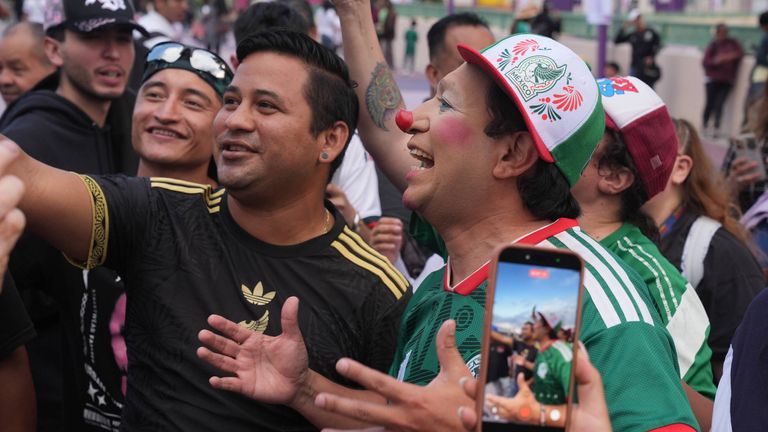Mexiko Fans vor dem Eröffnungsspiel Mexiko - Südafrika