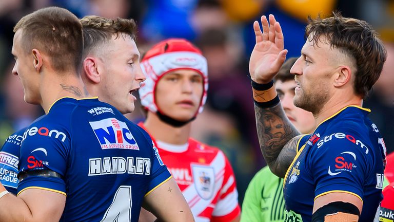 Leeds stuck in there to move clear at the top of Super League table and beat St Helens at home for the first time in a decade 