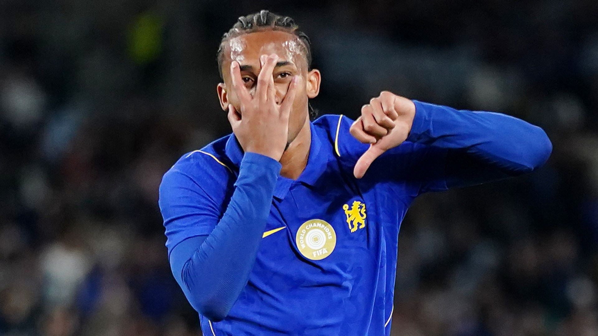 Joao Pedro scores hat-trick as Chelsea score SIX in Alonso's first game