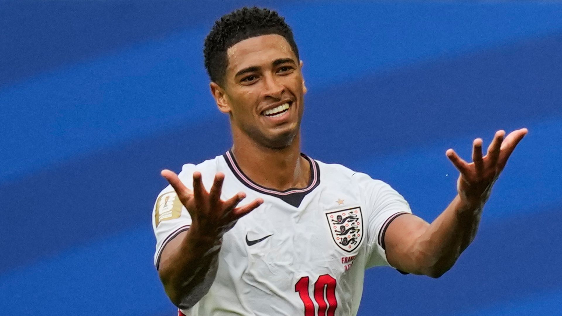 Bellingham sets new England record! The best stats from 10-goal thriller...
