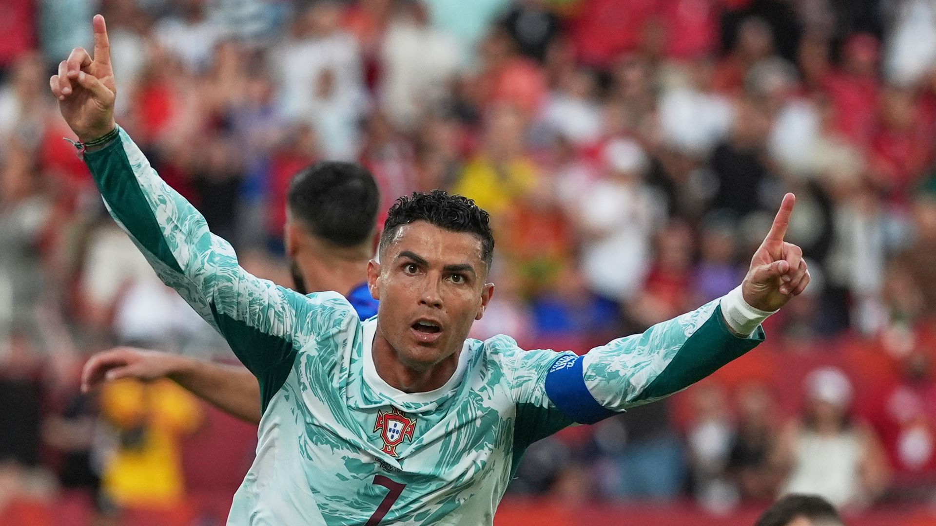 COMEBACK! Ramos fires Portugal in front against Croatia in added time LIVE!
