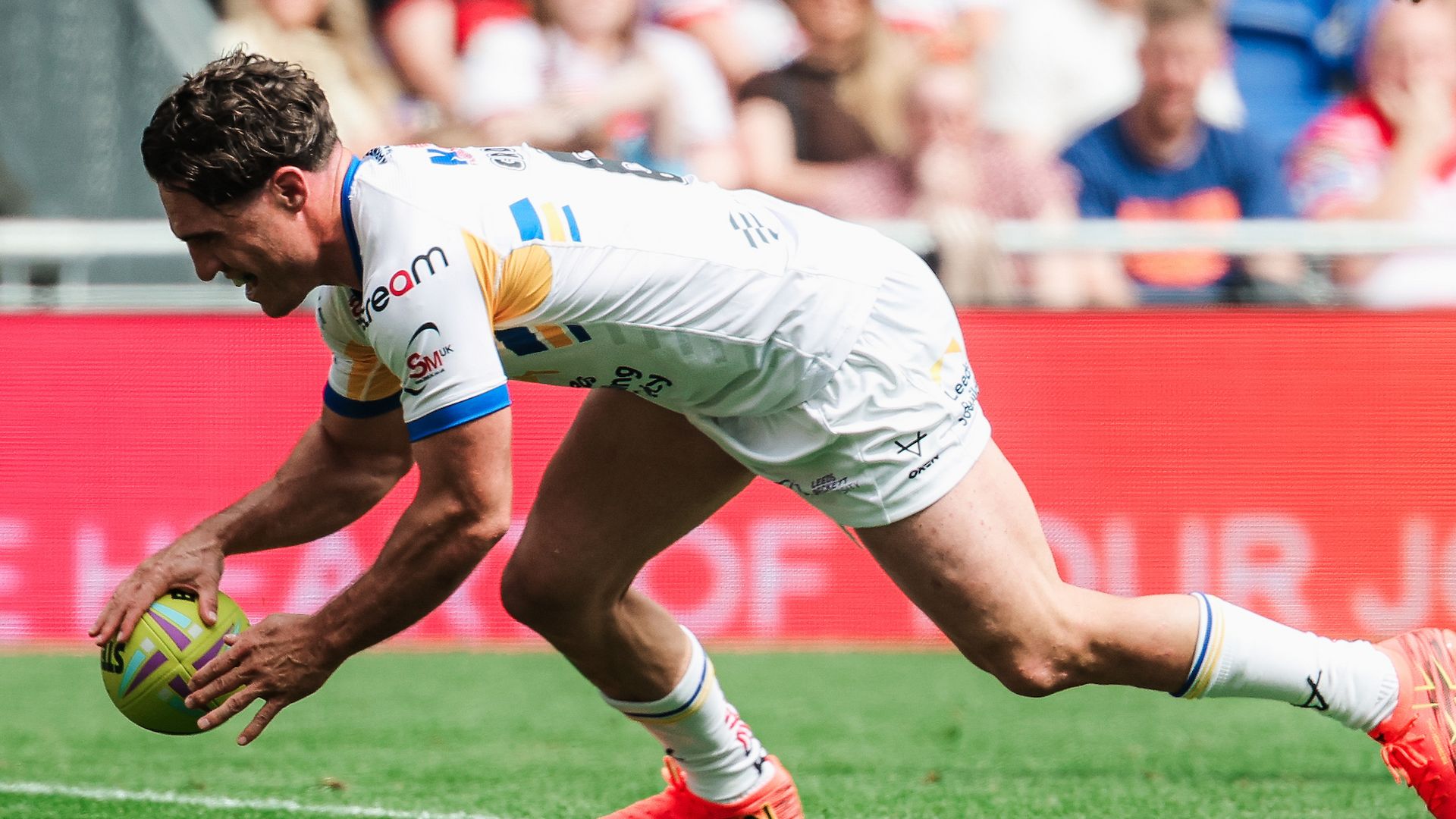 Magic Weekend 2026 LIVE! Leeds take early lead vs Bradford