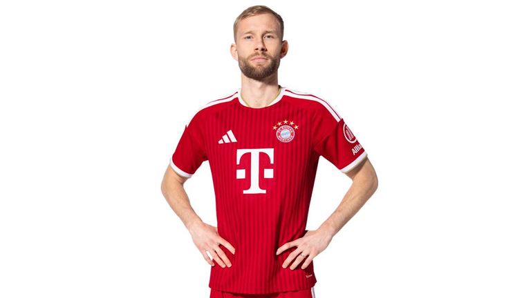FC Bayern München: Heimtrikot (Quelle: fcbayern.com)