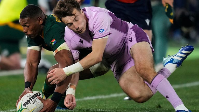 Scotland scored two tries in two minutes to get within seven points of South Africa with 10 minutes to play before the Springboks struck the final blow