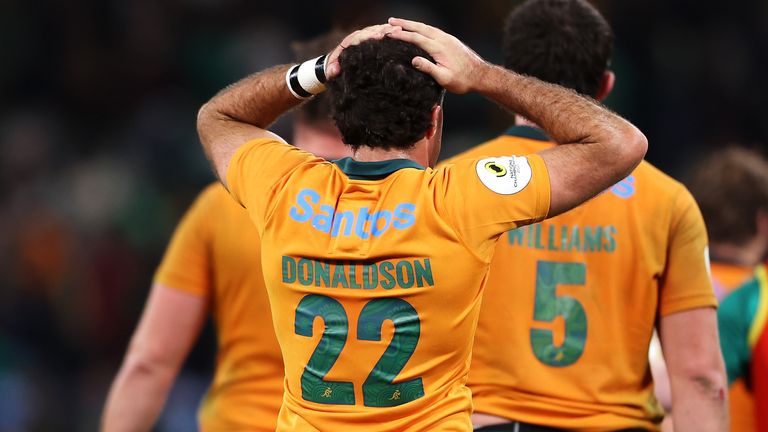 Ben Donaldson missed a penalty from over 50 metres out on the angle with the final kick for Australia 