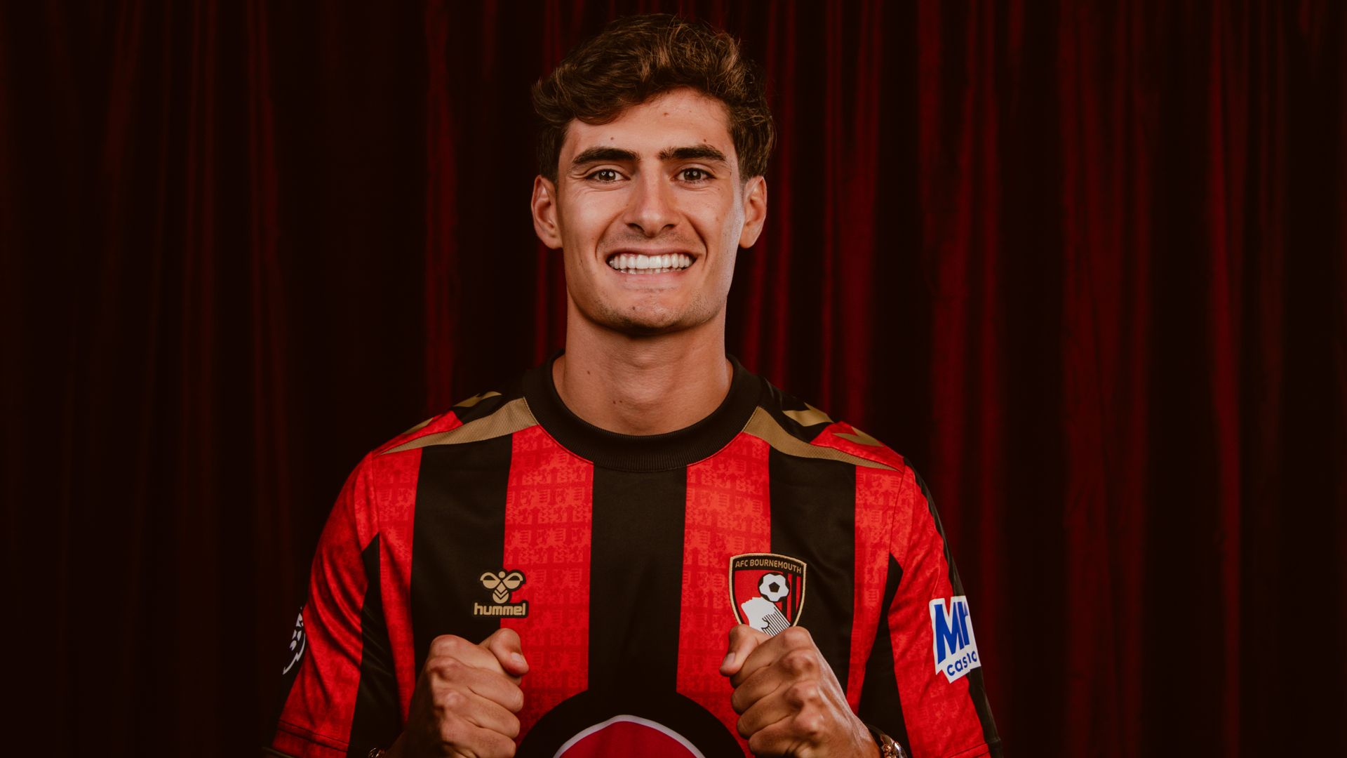 Bournemouth sign defender Silva from Benfica