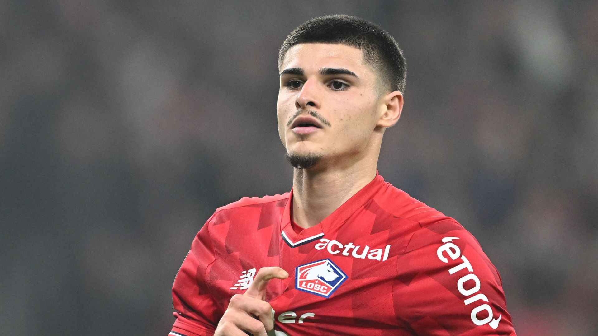 Newcastle closing in on deal to sign Lille's Fernandez-Pardo